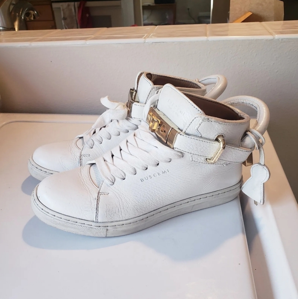 BUSCEMI Padlock Detailed Lace-Up Sneakers White Gold Shoes MSRP $978 size 36
